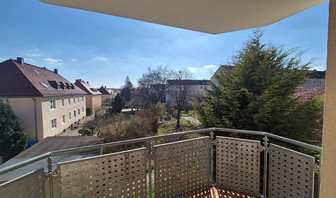 helle gemütliche 2-Raum-Wohnung