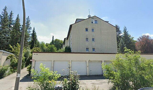 Newly renovated 3-room apartment.