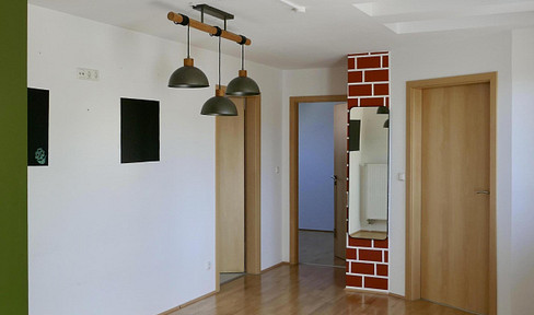 For sale: Bright, spacious apartment with a gallery, spread over two floors.