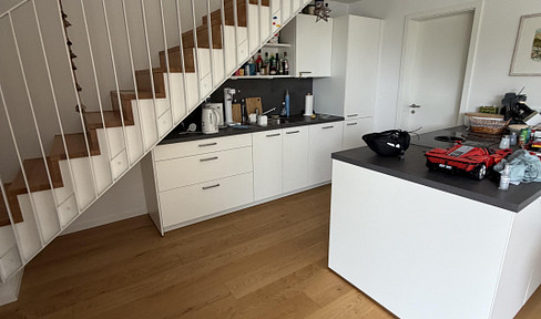 Beautiful and modern 2-room apartment in Laim.