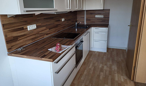 Renovated 3-room apartment in Stralsund, Tribseer Vorstadt - ideal for small families or shared accommodations.