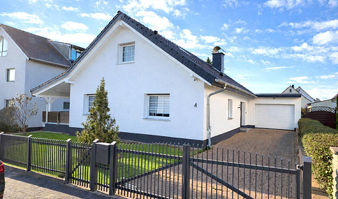 Modernes Einfamilienhaus mit Anbau, Kamin, Sauna & Sonnenterrasse 260m² Wohnflächenpotenzial