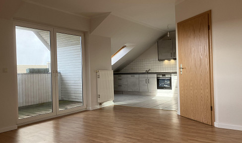 Bright, two-room apartment with a balcony, located in a quiet, suburban area of Husum.