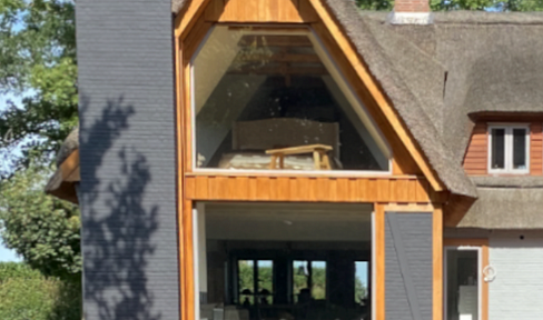 REETDACHLANDHAUS, Wittenbergen.