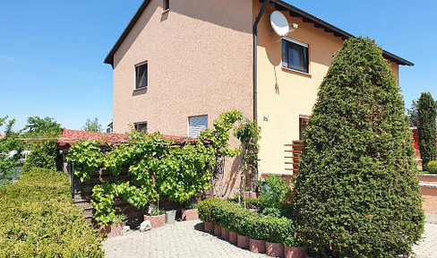 Spacious property with two semi-detached houses – ideal for owner-occupiers, investors, and property developers.