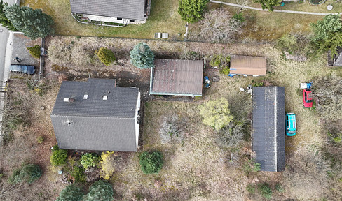 Spacious property (2,134 m²) with an existing building in Roth – offering a variety of potential uses.