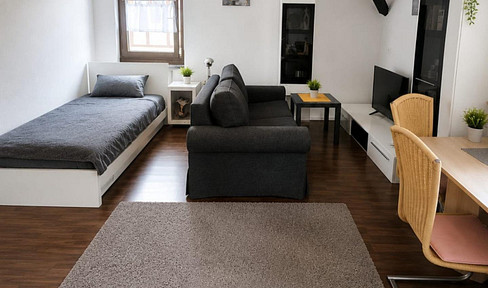 Perfect Fit! 1-bedroom apartment near the city center with a sunny balcony + private garage.
