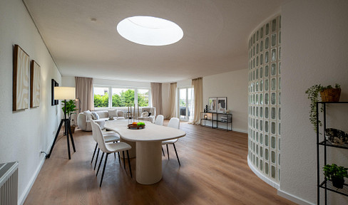 Completely renovated terraced house with a field view, located in Breckenheim, Wiesbaden.