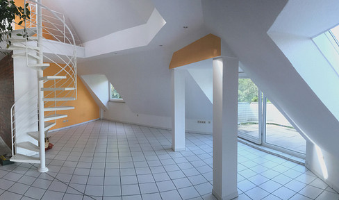 Traumhaft schöne, lichtdurchflutete, Dachgeschoss-Maisonette-Penthouse-Wohnung