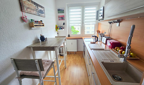 Bright, fitted kitchen, modern, for personal use.