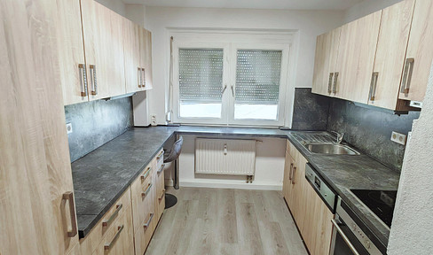 Excellent condition: 3-room apartment in Heilbronn – ideal for a family or shared living – balcony + high-quality kitchen.