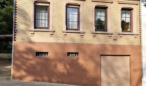 1. Family home in Saarbrücken, Dudweiler.