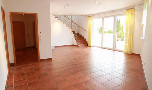 Maisonette-Wohnung hochwertige Ausstattung, auch als Praxis-/Büroräume f Selbstständige, Steuerbüro