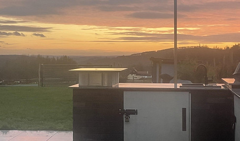 Luxusbungalow mit Pool, Sauna, Außenküche & Smart-Home in exklusiver Naturlage