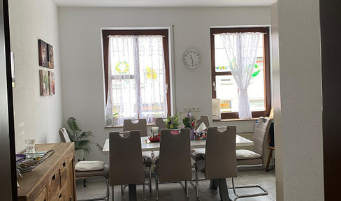 Spacious 4-room family apartment with a living kitchen and balcony – available from September 1st.