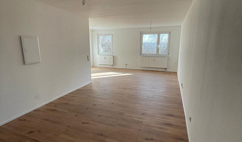 Quiet 3-room apartment in Apolda – renovated.