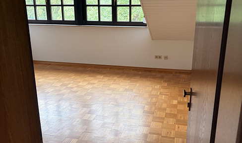 1-bedroom attic apartment, Wiesbaden, Parkstraße.