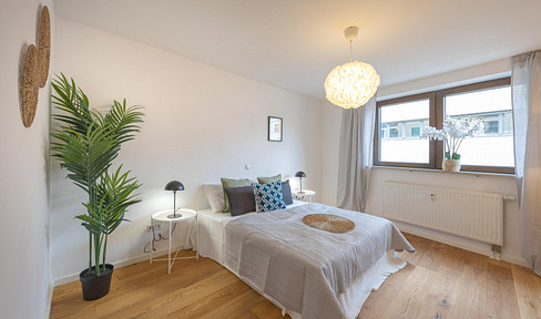 Completely renovated and ready to move in: 3-room apartment in an excellent location in Maxvorstadt.