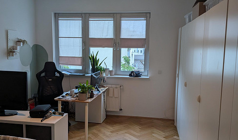 3-room apartment in a prime location in the East City district.