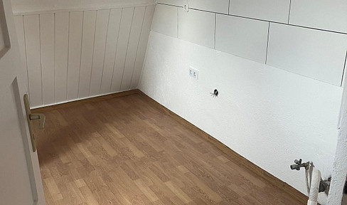 Gepflegte 3-Zimmer-Dachgeschosswohnung