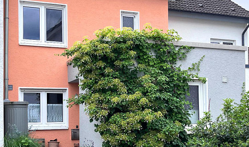 Spacious detached house on the outskirts of Cologne.