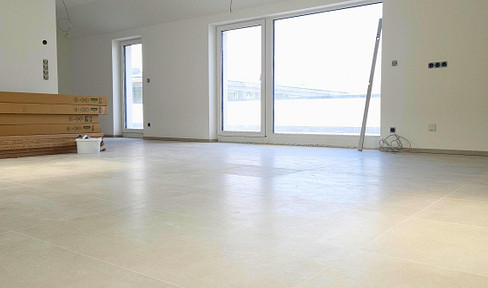 ROOFTOP OASIS: 4-room apartment with penthouse-style features and a spectacular rooftop terrace.
