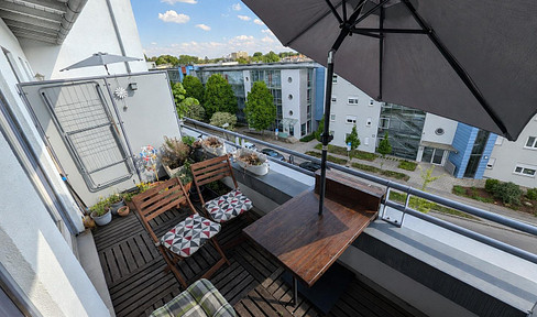 Provisionsfrei: Lichtdurchflutete 2-Zimmer-DG-Wohnung ohne Schrägen in Augsburg-Haunstetten
