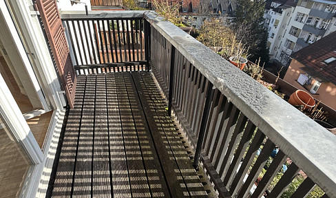 2 Zimmer mit Aussicht und Balkon