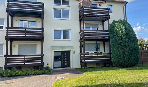 Ground floor apartment with its own garden, modernised 3-room apartment with a comfortable and inviting atmosphere.