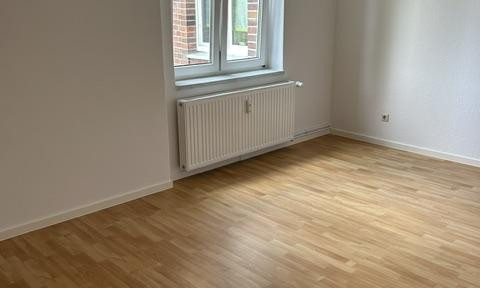 Brand new apartment after renovation - attractive 3-room apartment in a green setting.