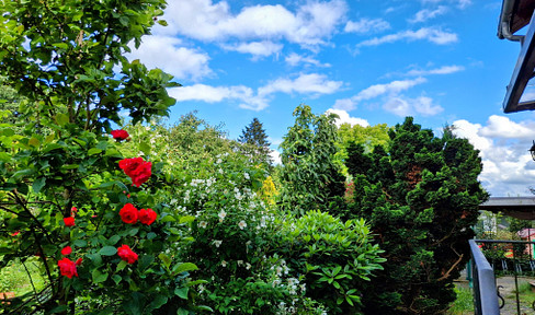 Sonnige EG-Wohnung mit EBK, Wannenbad, Kamin & Garten - von privat an privat