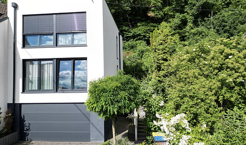 Architektenhaus mit Rheinblick – Neubau 2020 in Brohl-Lützing