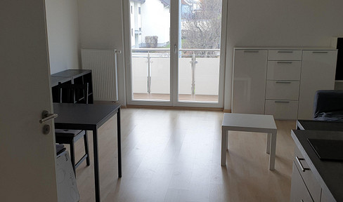 #1.17# Beautiful, fully furnished apartment. Available from October.