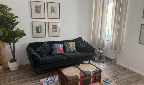 Möblierte Wohnung im City Center Wiesbaden mit Hinterhof-Terrasse