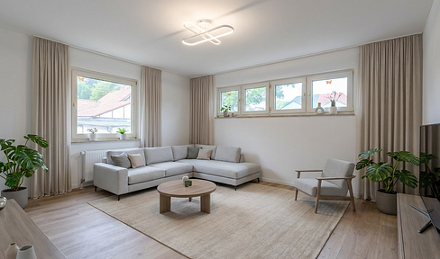 Freshly renovated 2-room apartment on the ground floor.