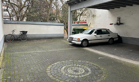 Carport parking space in the city center of Mainz.