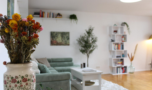 Exclusively furnished apartment with 2 balconies - Fully furnished and newly renovated.