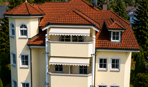 Mediterranes 5-Familien-Haus in Seegemeinde