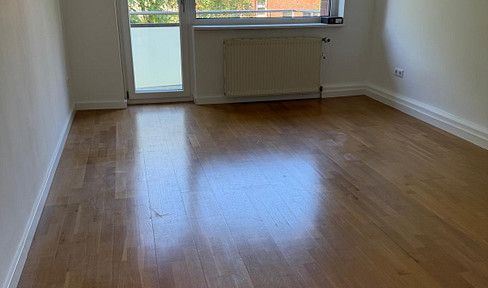 Attractive apartment for sale in Hamburg-Wandsbek – Perfect for singles, couples, or investors.