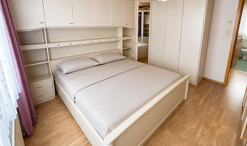 3 Zimmer Wohnung mit Balkon