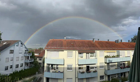 For rent: A 31 square meter, one-room apartment with a balcony.