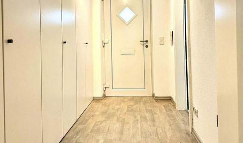 Exclusive garden apartment located along the Alster River.
