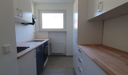 Erstbezug nach Sanierung: 3-Zimmer-Wohnung mit Balkon in Düsseldorf-Gerresheim