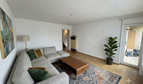 Spacious 2-room apartment with a balcony.