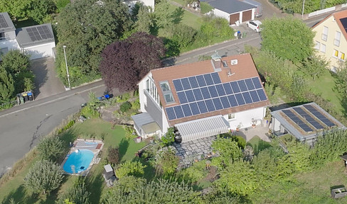 Completely renovated dream home in Franconia *NO COMMISSION* *Valuation Report* + Additional plot of land.