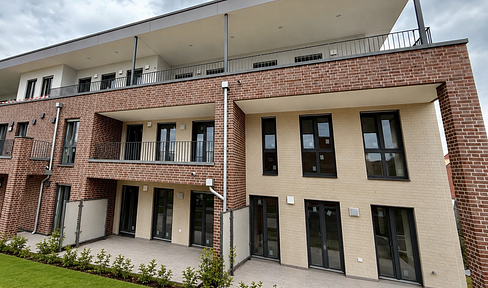 New construction and first occupancy: A top-quality maisonette apartment with character in Drensteinfurt.