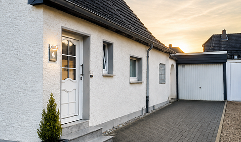 Cozy pub – in need of modernization.