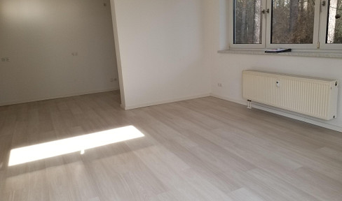 Sonnige 2-Raum Wohnung mit Terrasse