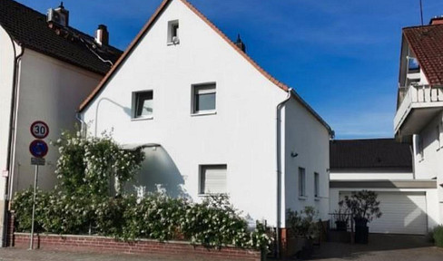 Detached house - energetically renovated - 120 square meters.