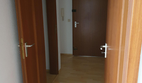 Fantastic apartment in Weinsberg, centrally located, including Wi-Fi, heating, and electricity.
